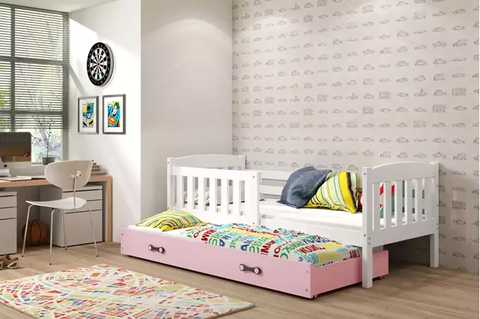 Visualisering av Utdragbar ungdomssäng KUBUŚ 90X190 med madrass och låda, vit/rosa